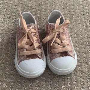 Glitter rose gold converse